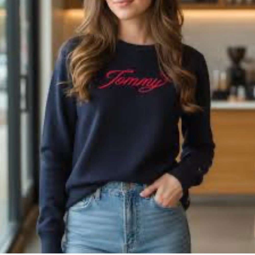 Tommy Hilfiger Navy Crewneck Red “Tommy” Logo Large